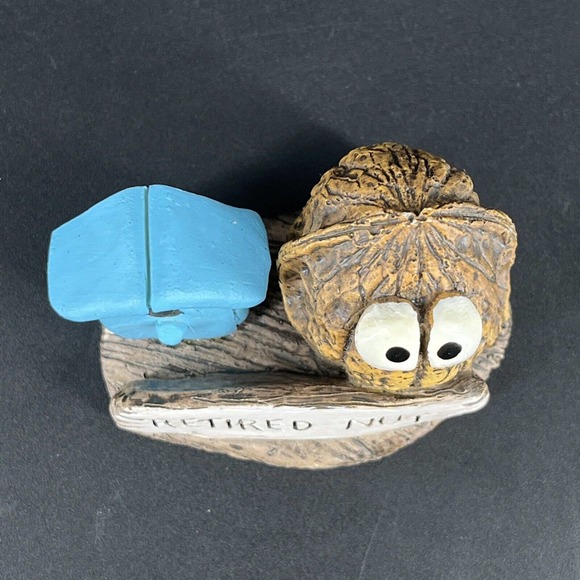 Shade Tree Creations Vernon 2005 Lottery Nut Resin Mini Figurine Novelty Humor - Picture 8 of 11